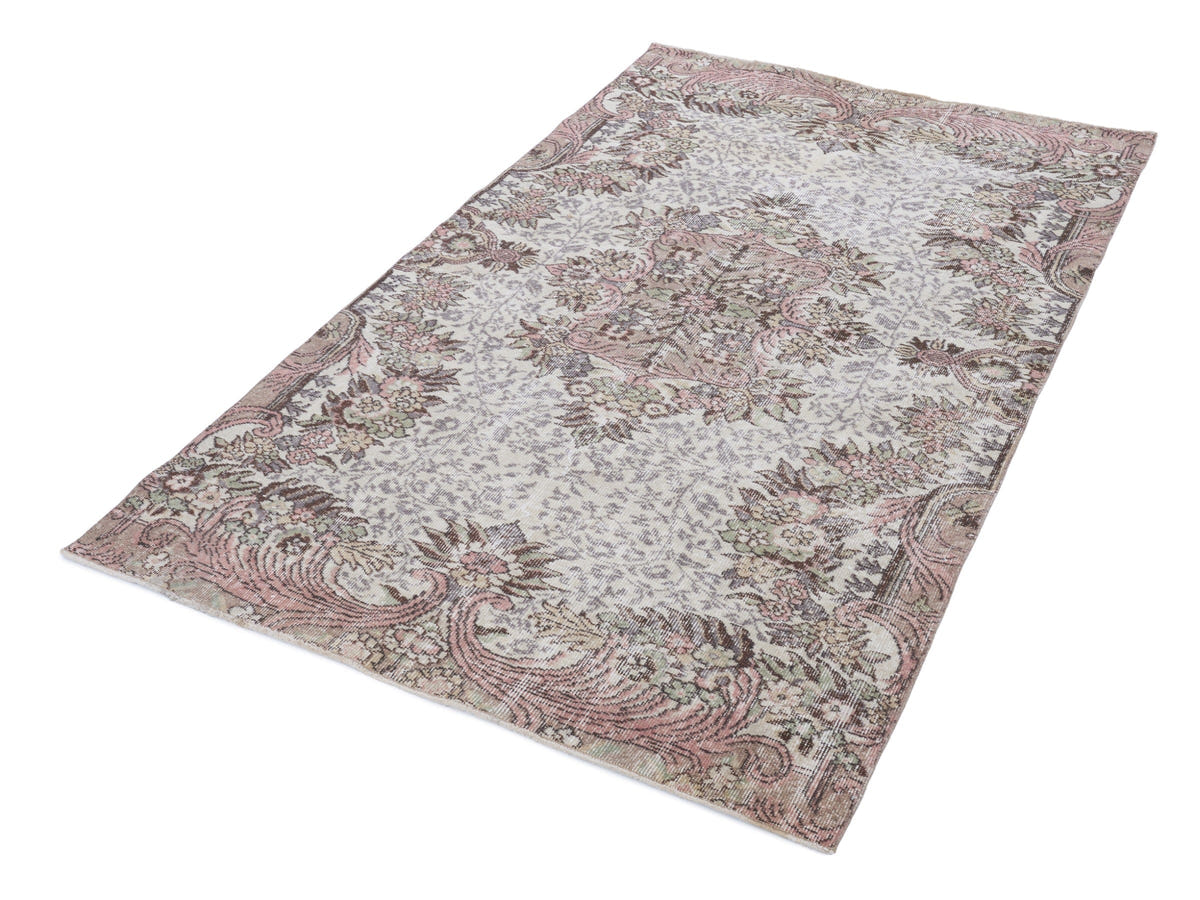 8132, Turkish Isparta Area Rug