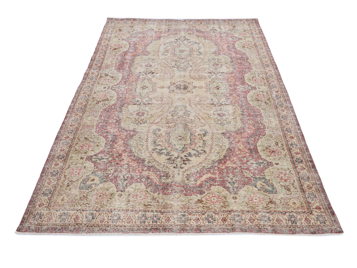8250, Turkish Isparta Area Rug