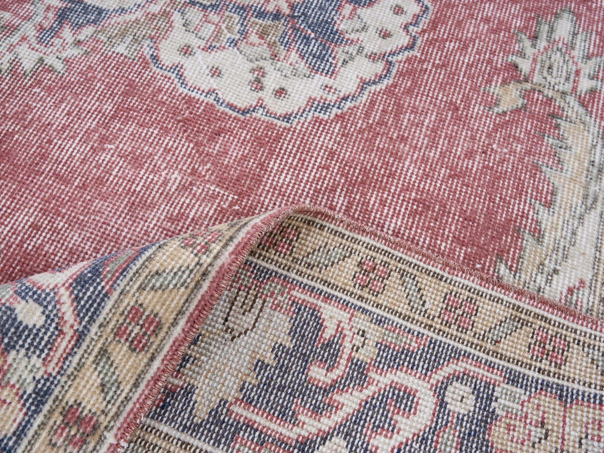 8130, Turkish Isparta Area Rug