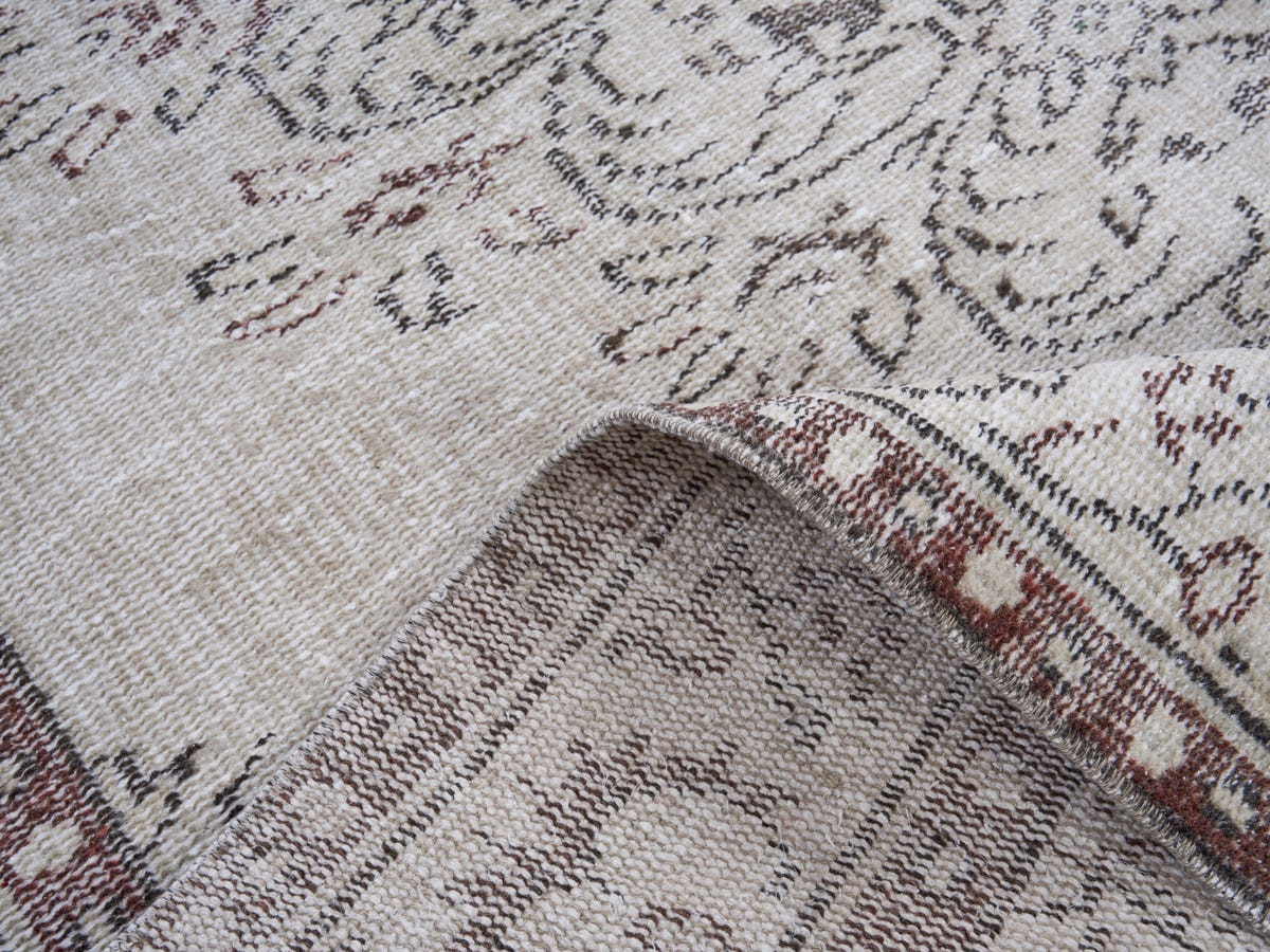 8184, Turkish Manisa Area Rug