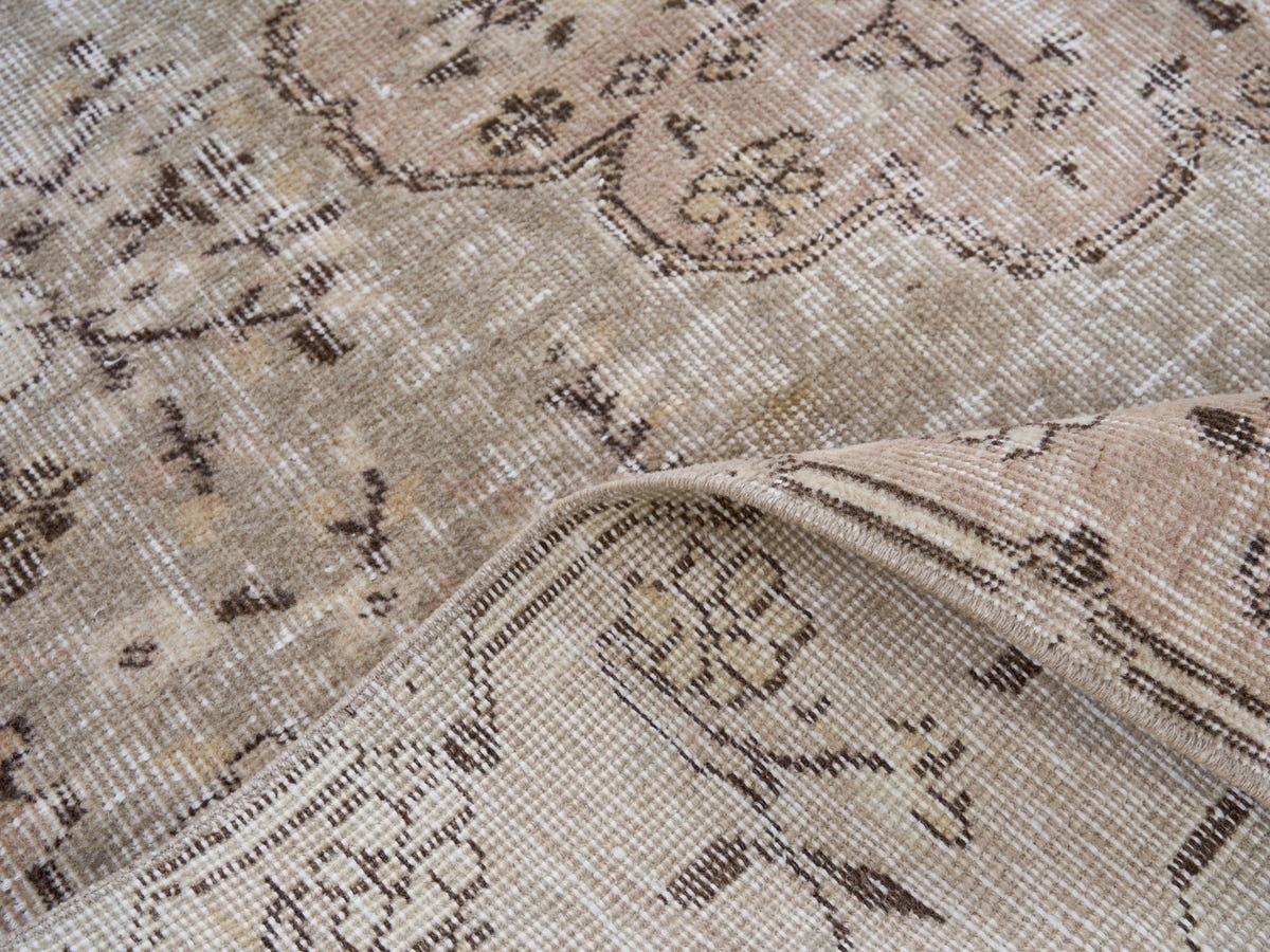 8084, Turkish Isparta Area Rug