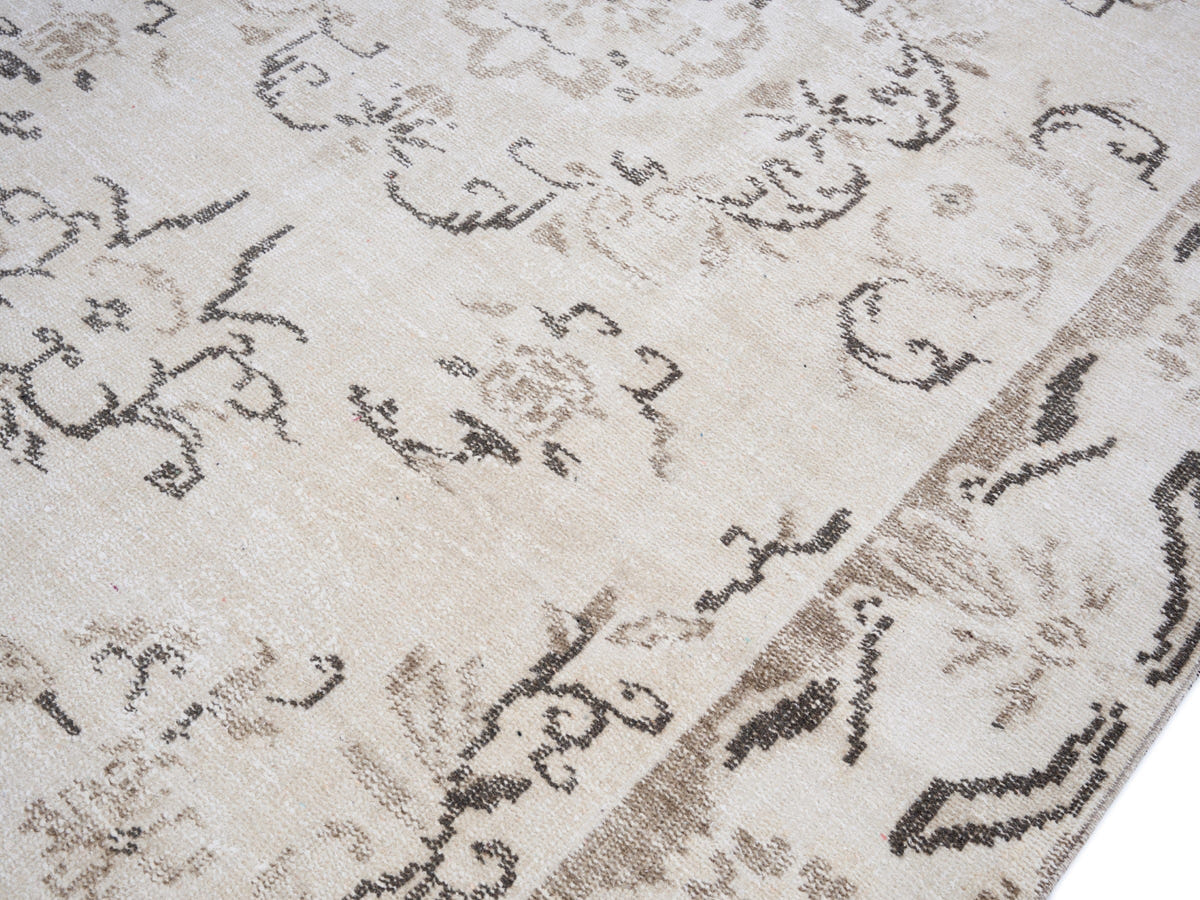 8192, Turkish Manisa Area Rug