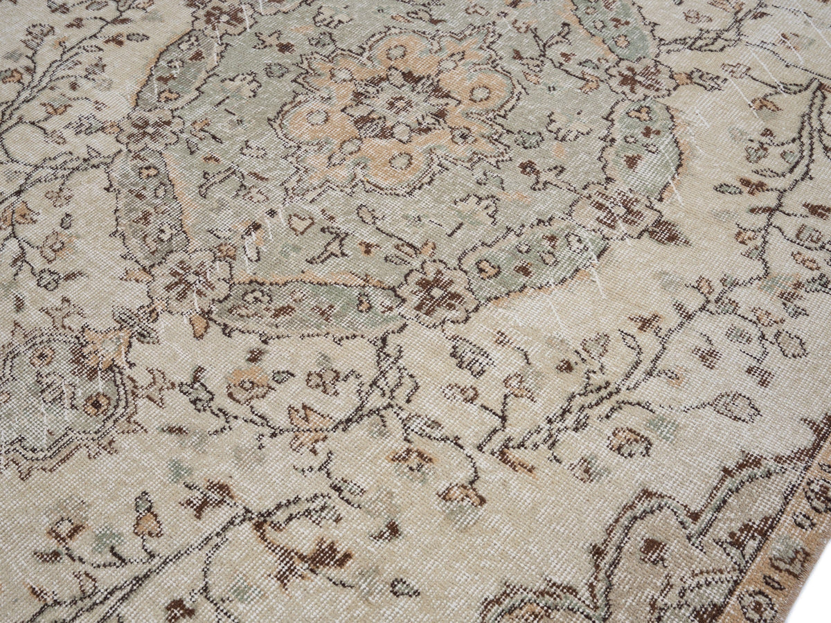 8048, Turkish Isparta Area Rug