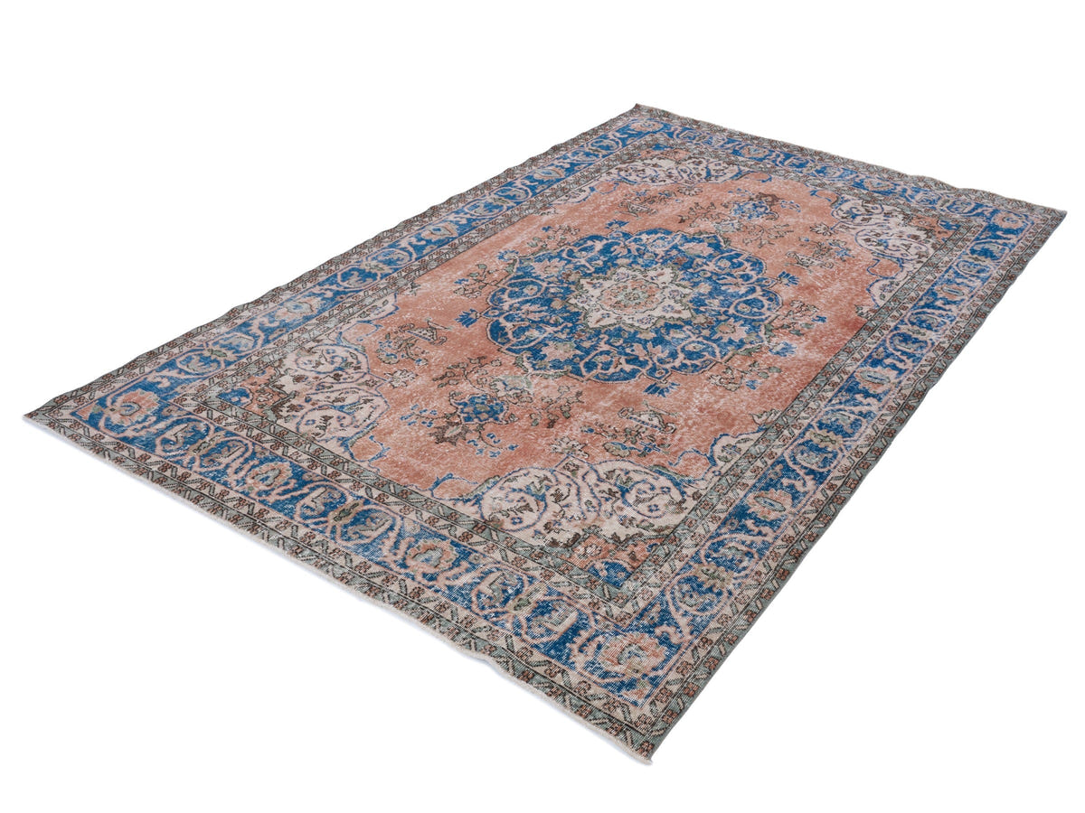 8117, Turkish Isparta Area Rug
