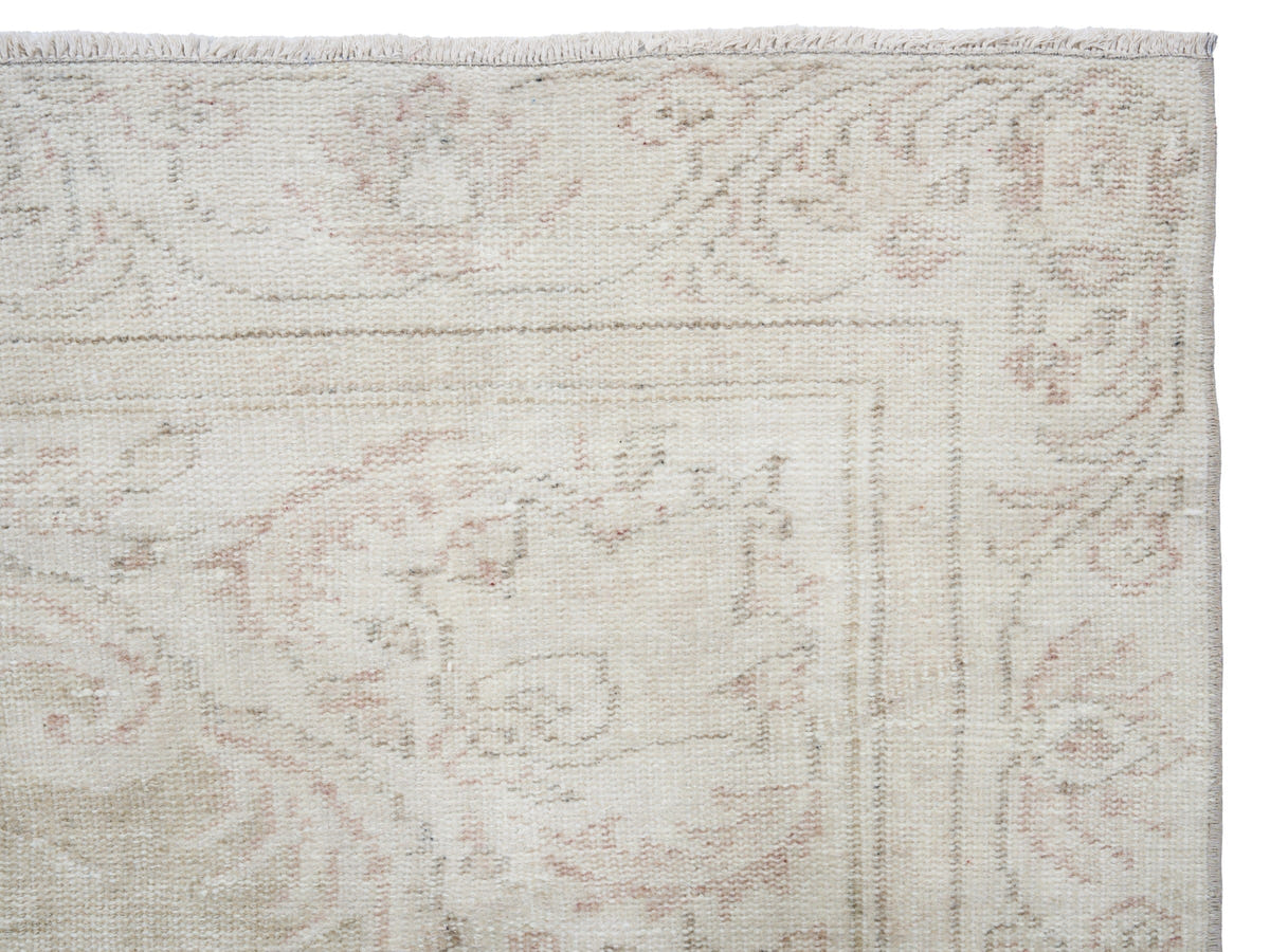8287, Turkish Manisa Area Rug