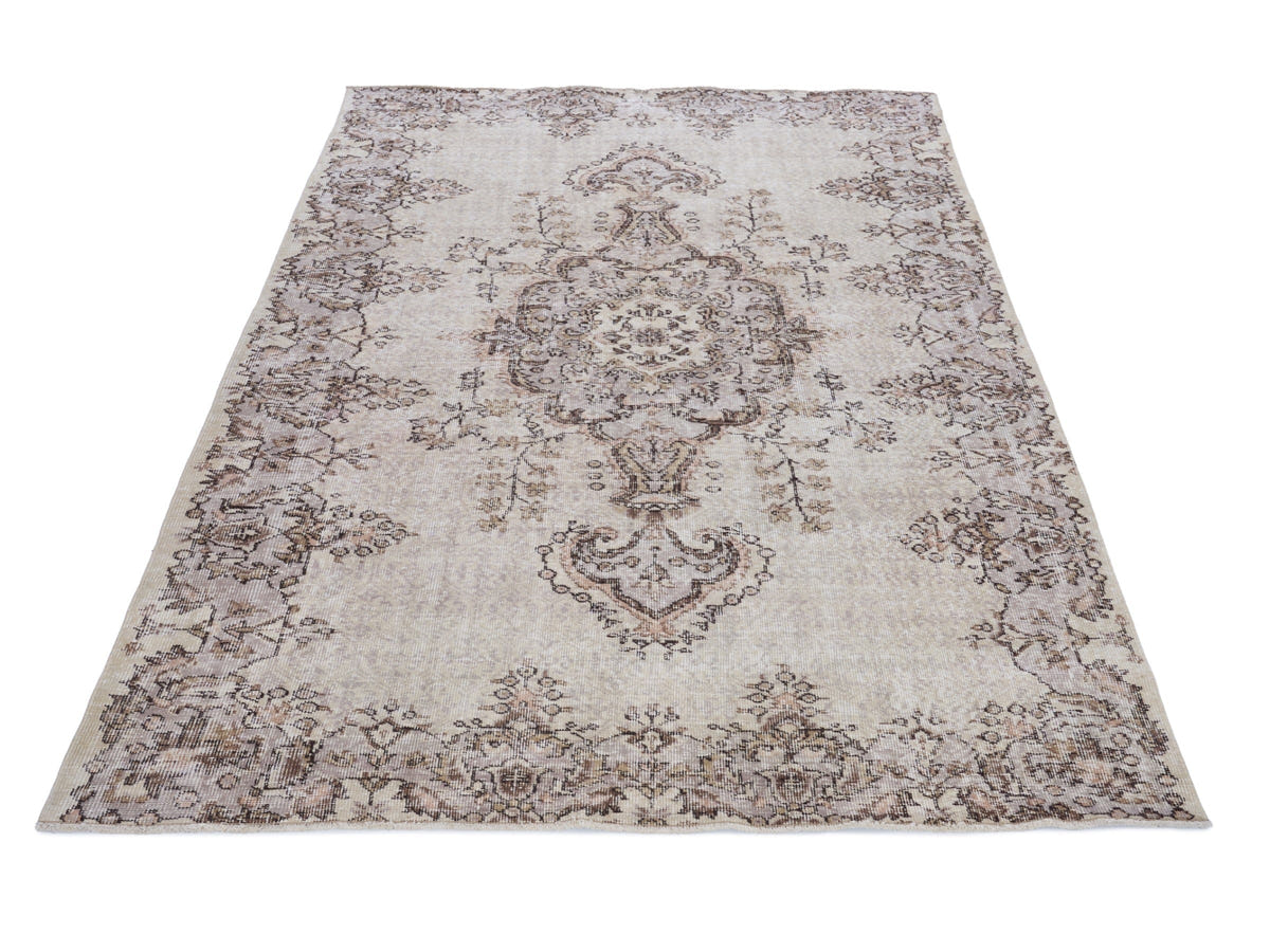 8108, Turkish Isparta Area Rug