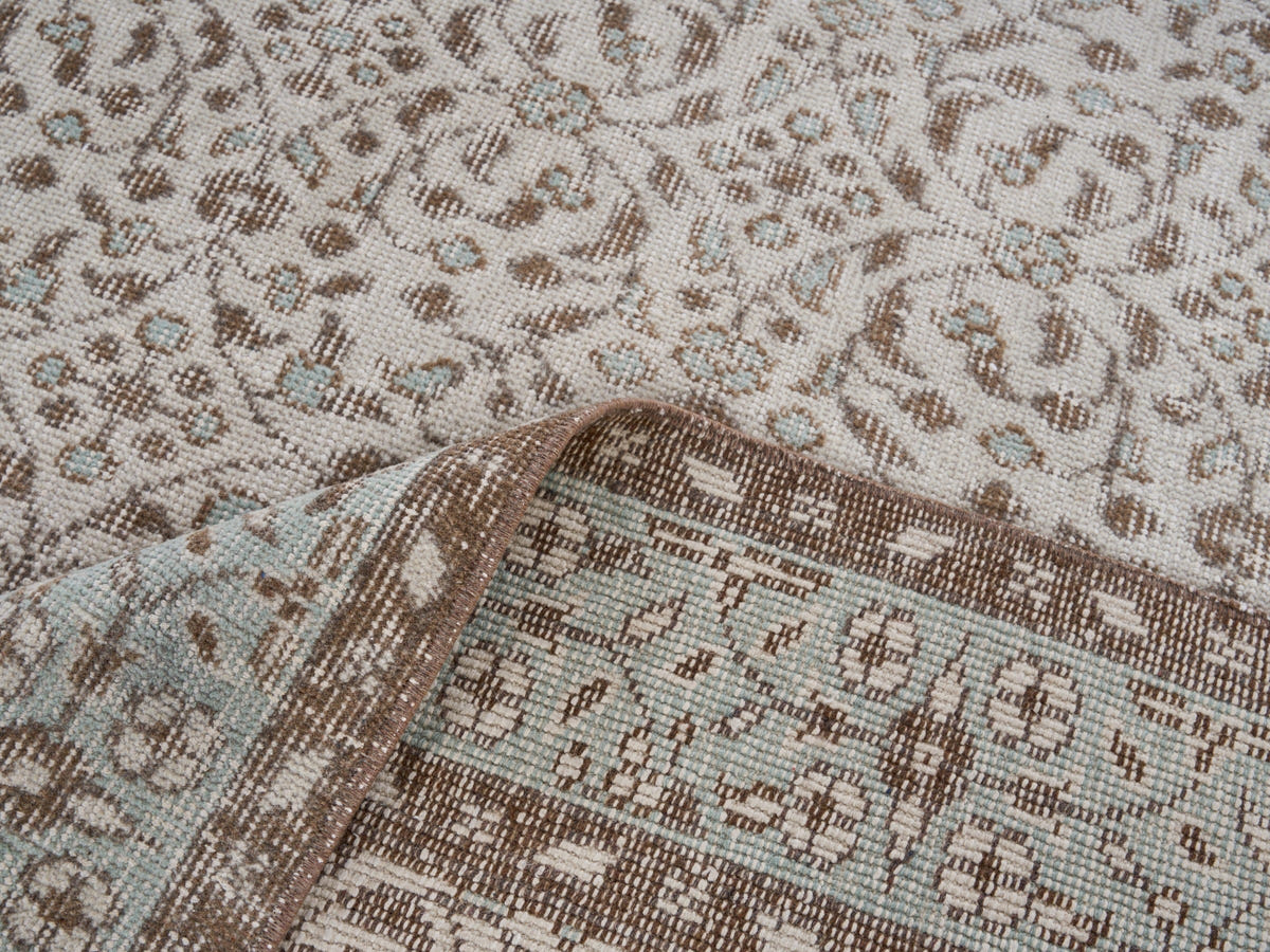 8021, Turkish Isparta Area Rug