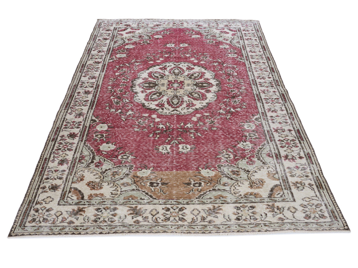 8068, Turkish Manisa Area Rug