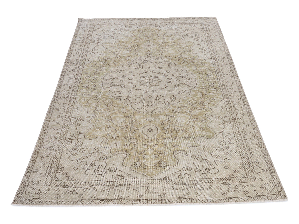 8042, Turkish Isparta Area Rug