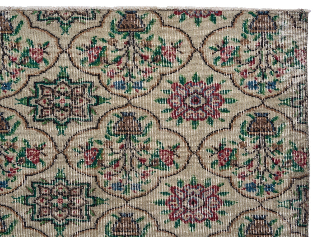 8248, Turkish Manisa Area Rug