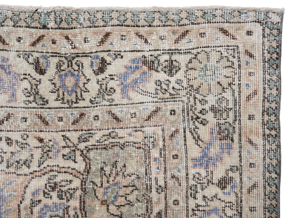 8153, Turkish Isparta Area Rug