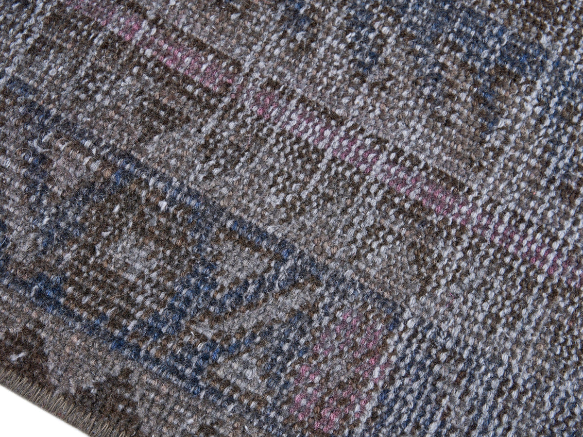 8899, Persian Zanjan Area Rug