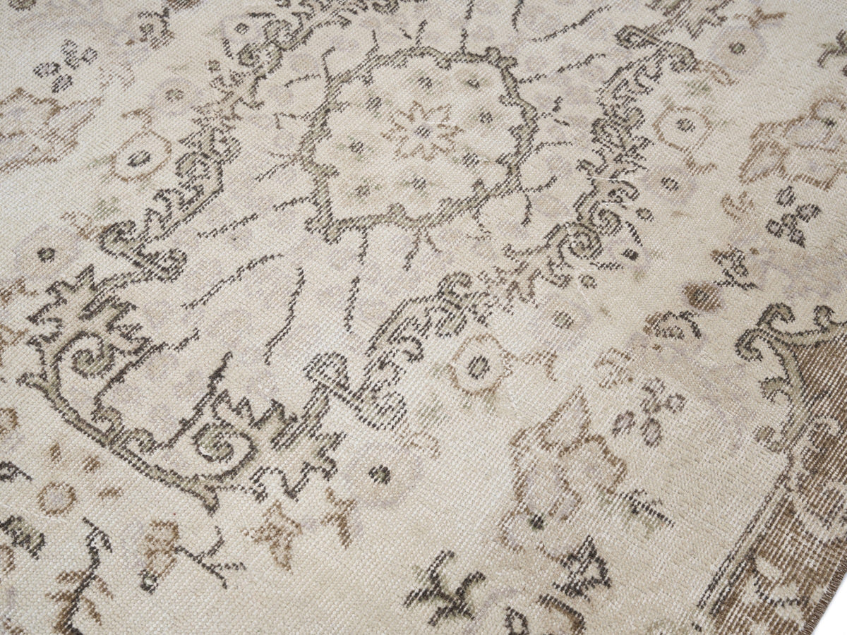 8019, Turkish Isparta Area Rug