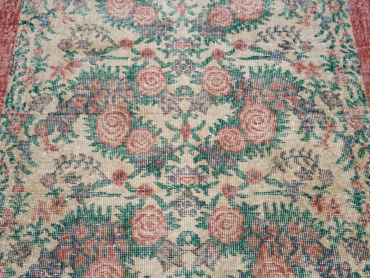 8056, Turkish Isparta Area Rug