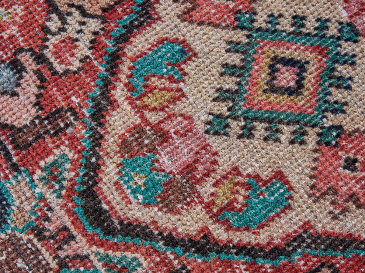 8928, Persian Mahal Area Rug