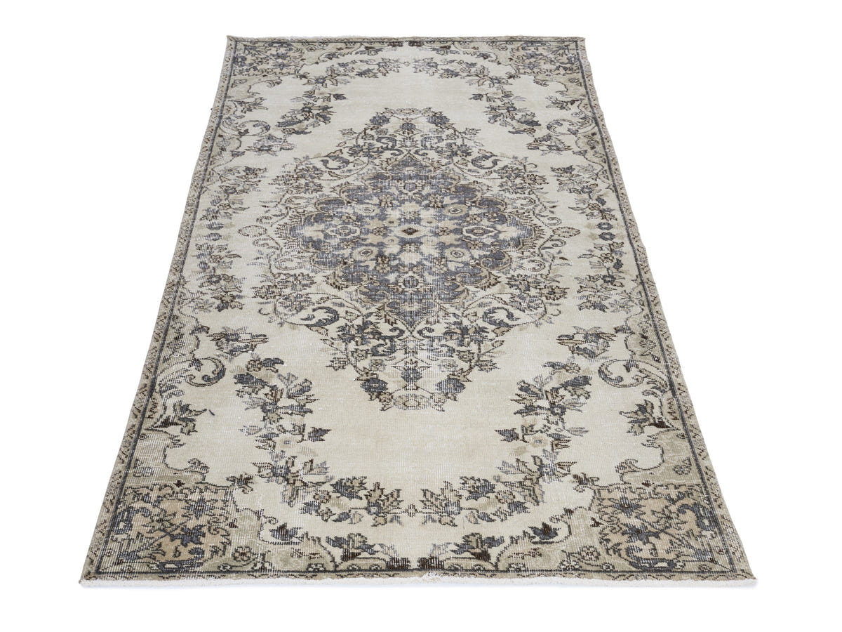 8005, Turkish Isparta Area Rug