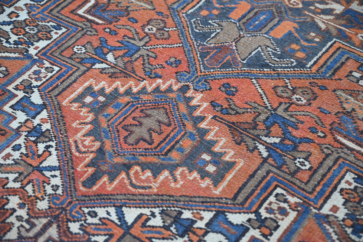 10012, Persian Heriz Area Rug