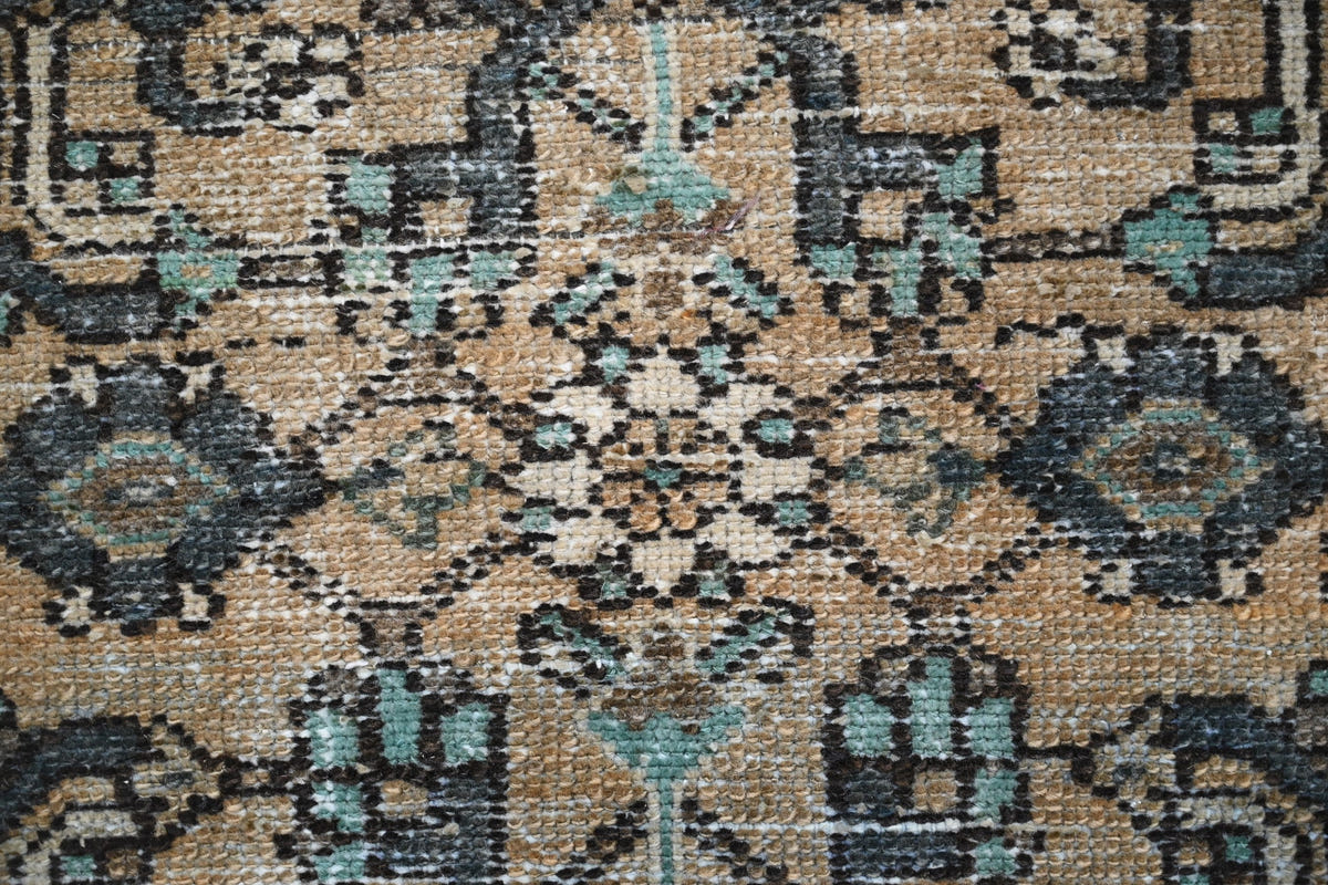 10019, Persian Hamadan Runner Rug