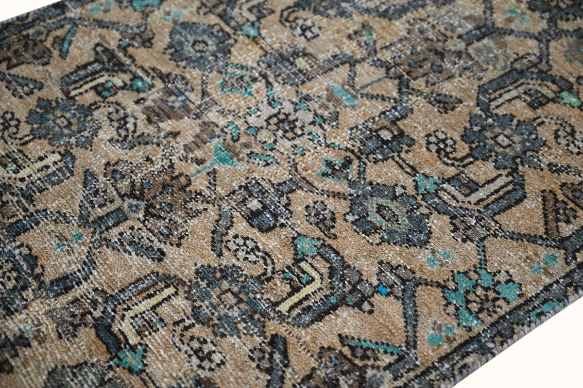 10019, Persian Hamadan Runner Rug