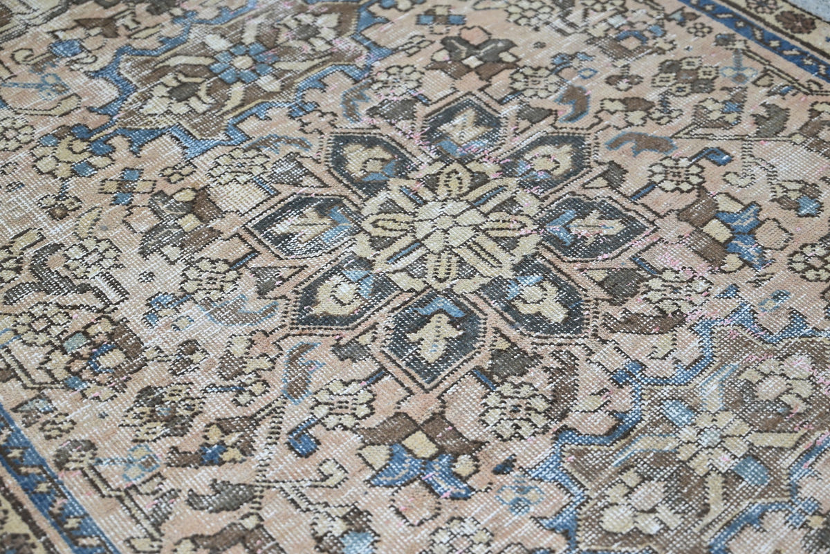 10025, Persian Gharajeh Runner Rug