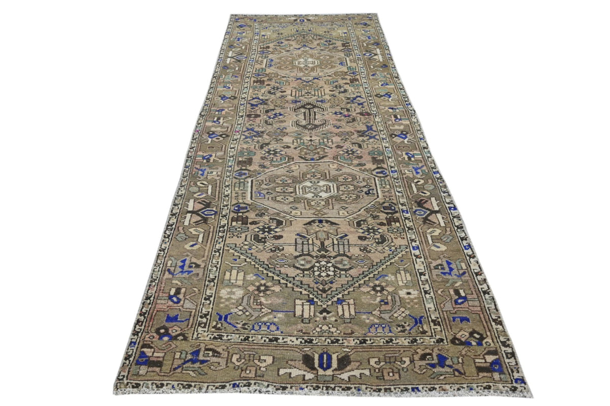 10026, Persian Shiraz Runner Rug