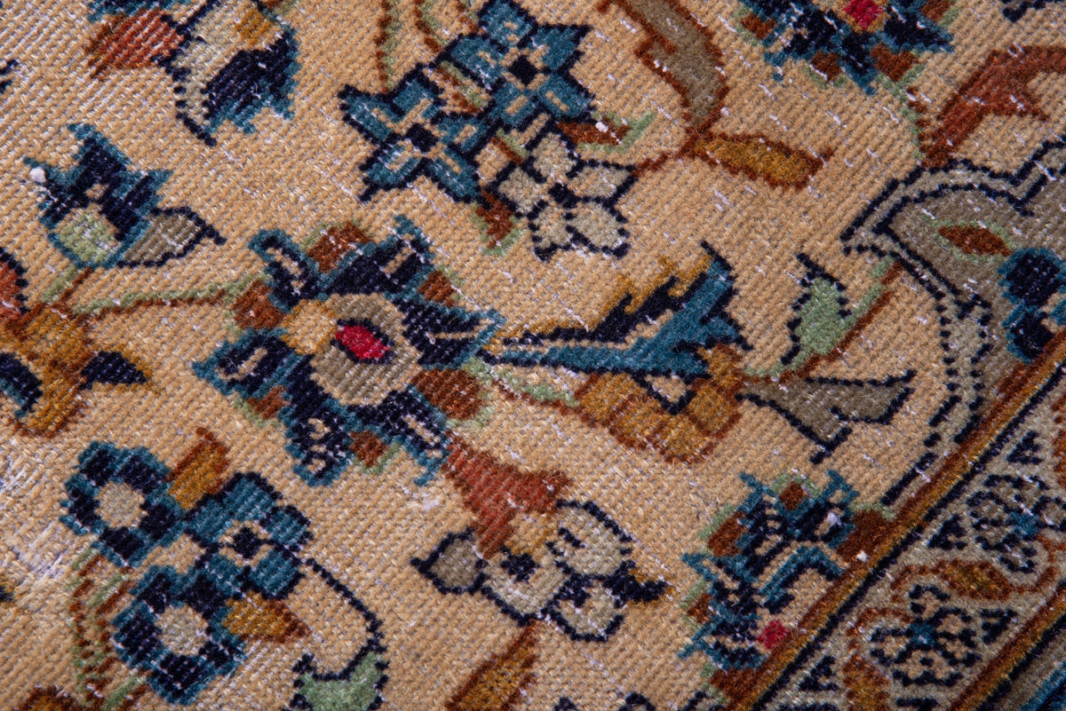 1003, Persian Kashan Area Rug
