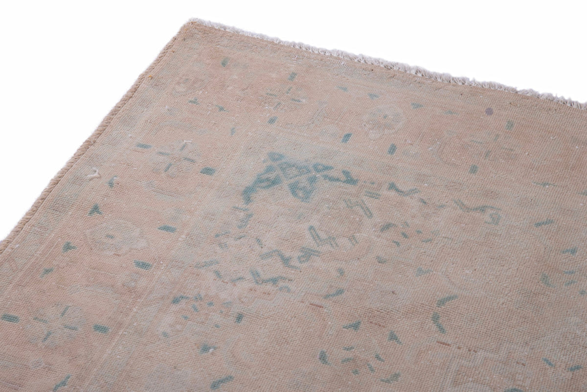 1093, Persian Tabriz Area Rug