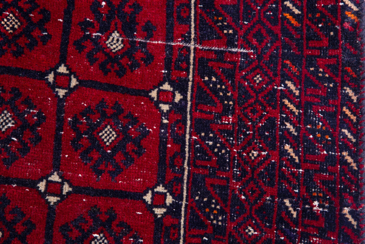 1142, Persian Baluch Area Rug