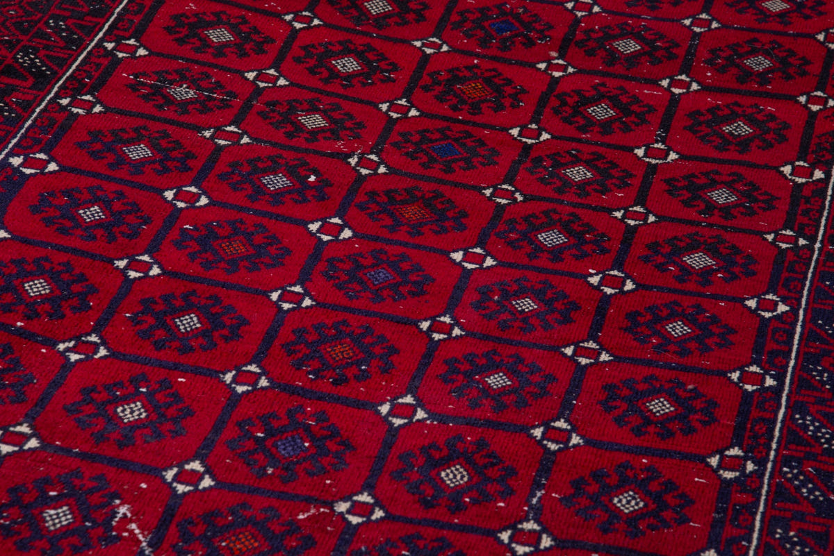 1142, Persian Baluch Area Rug