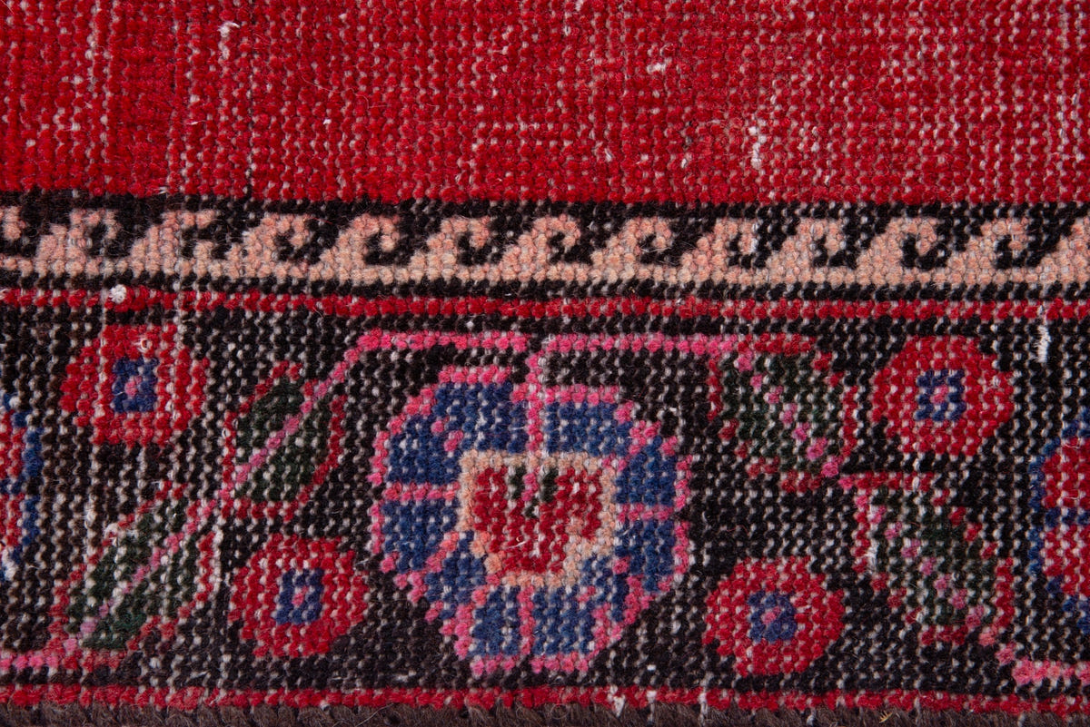 1319, Persian Ferdos Area Rug