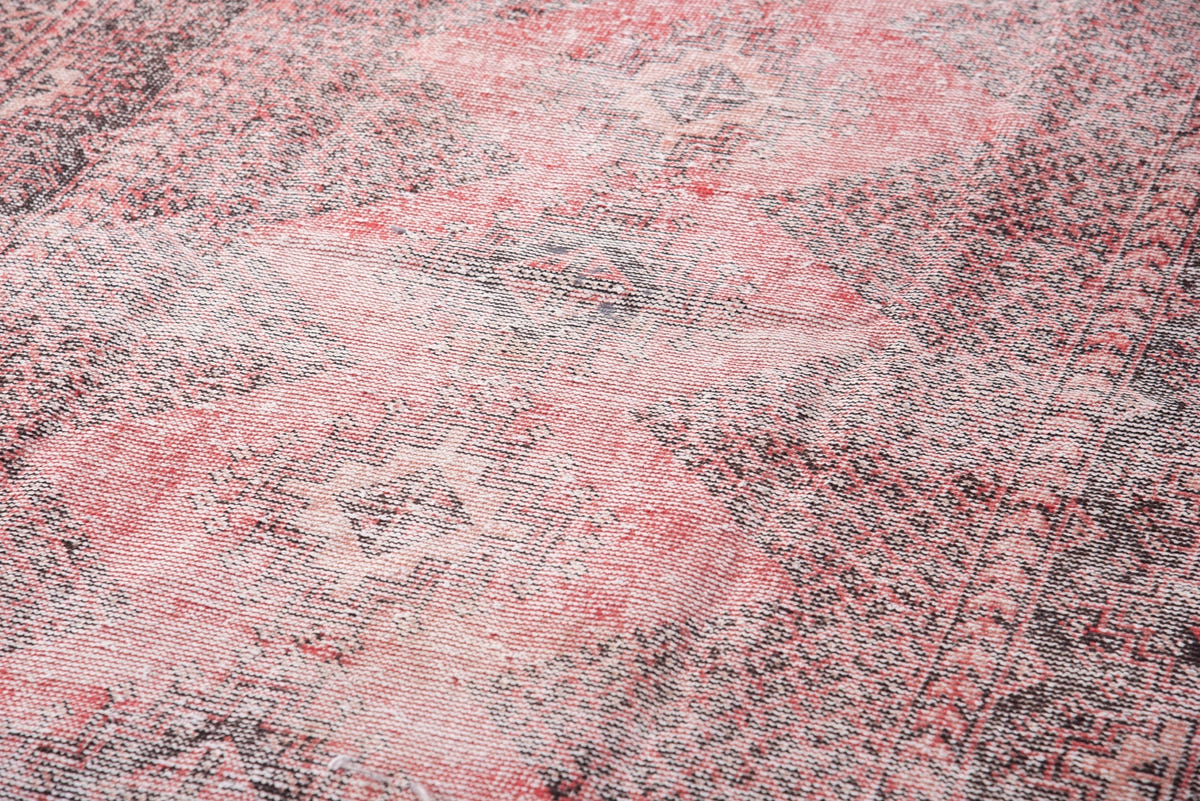 1336, Persian Ferdos Area Rug