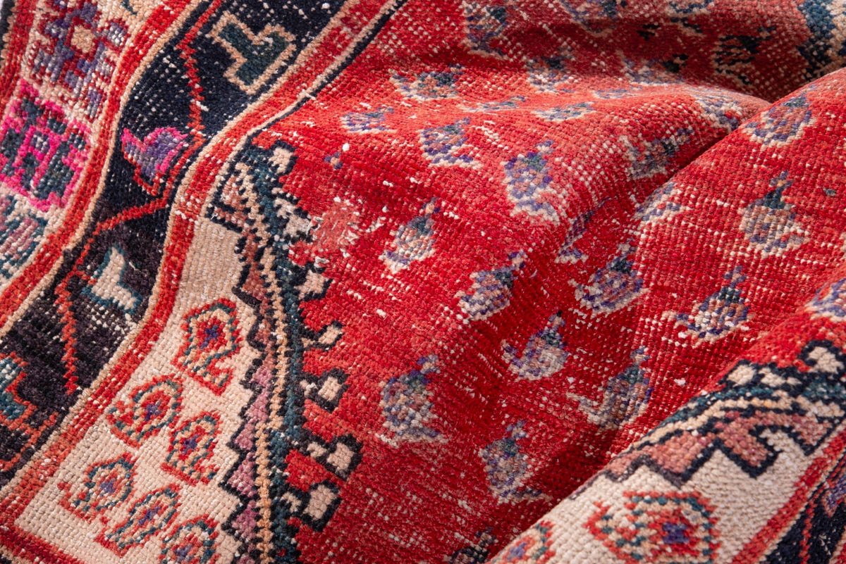 1340, Persian Lori Area Rug