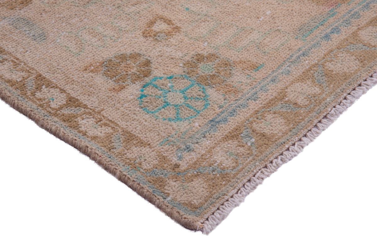 1401, Persian Lilihan Area Rug
