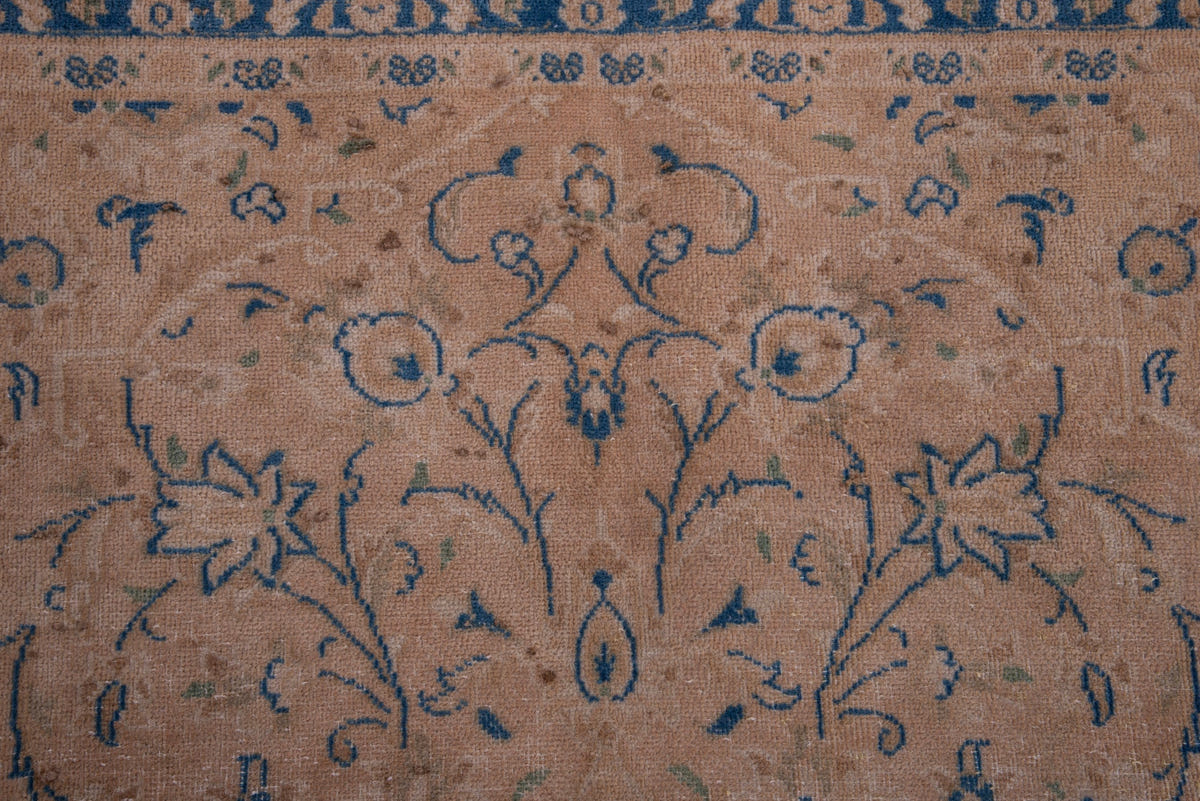 1443, Persian Kashan Oversized Rug