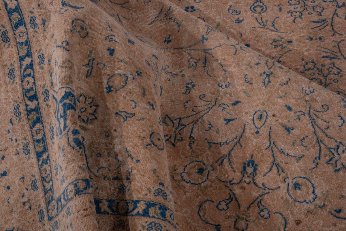 1443, Persian Kashan Oversized Rug