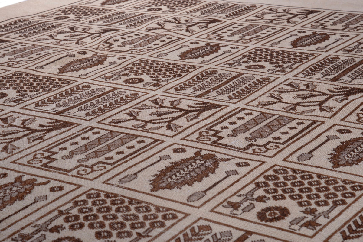 1465, Persian Ferdos Oversized Rug