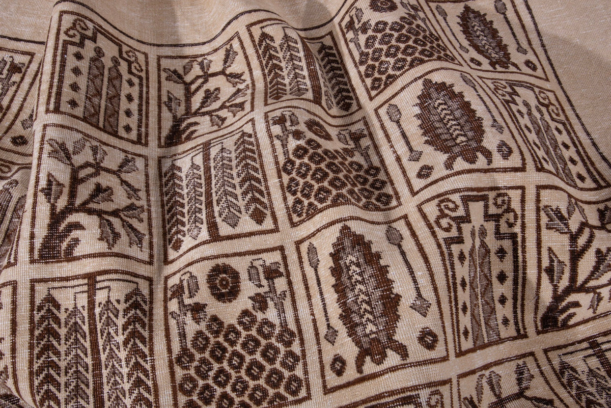 1465, Persian Ferdos Oversized Rug