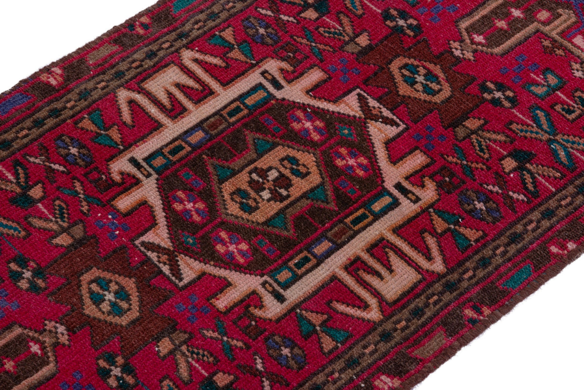 1529, Persian Gharajeh Runner Rug