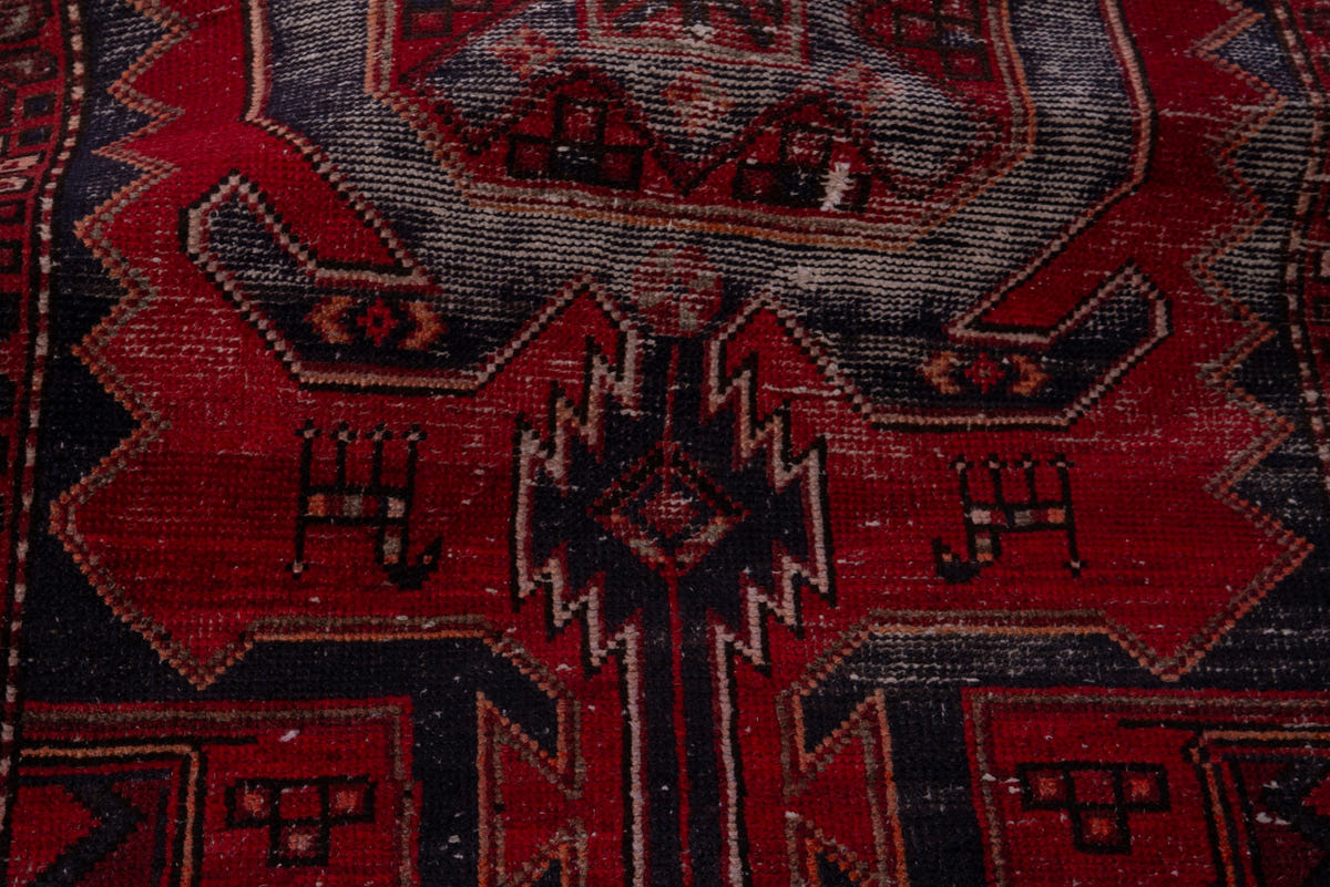 1596, Persian Zanjan Runner Rug