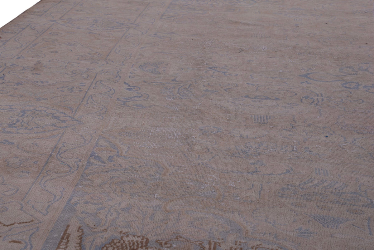 1665, Persian Kashmar Oversized Rug
