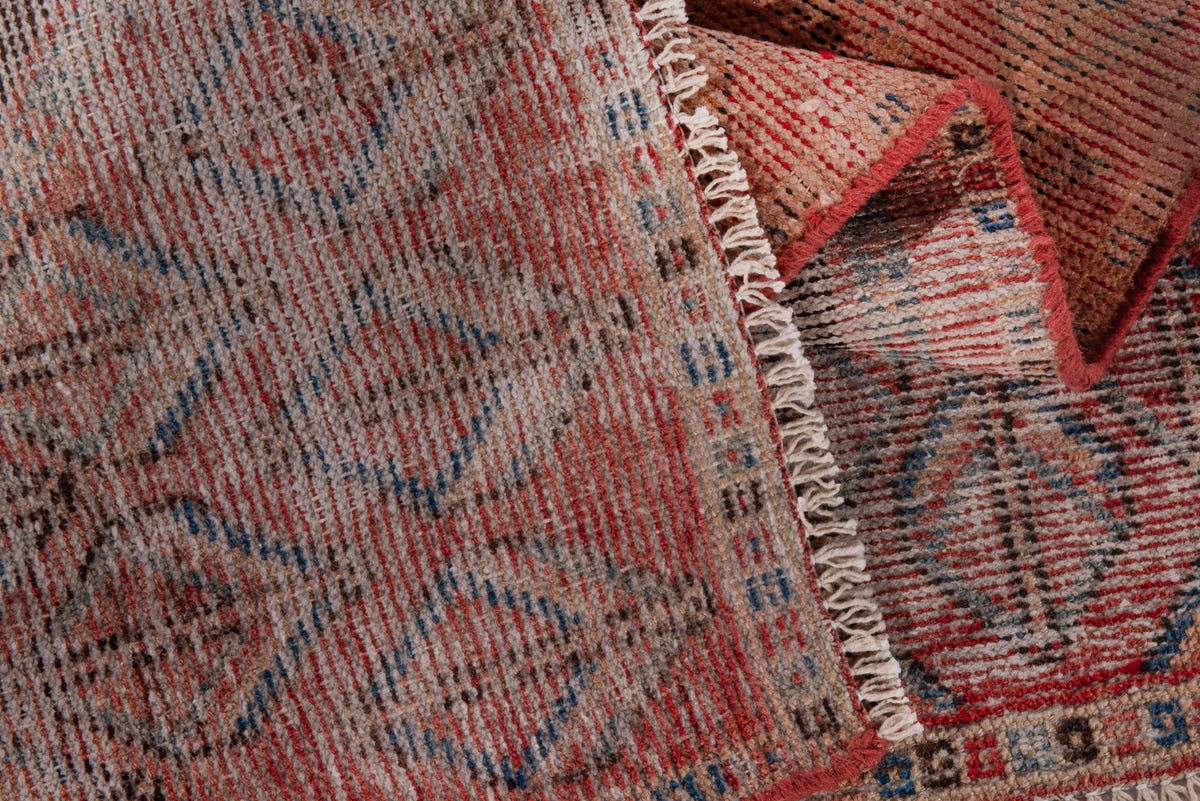 1726, Persian Sirjan Area Rug