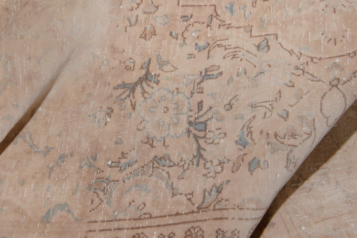 1972, Persian Kashan Area Rug