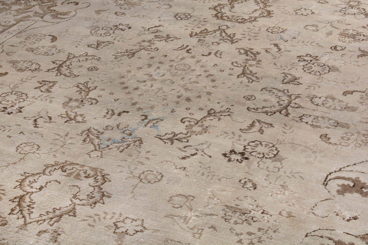 2033, Persian Mashhad Oversized Rug