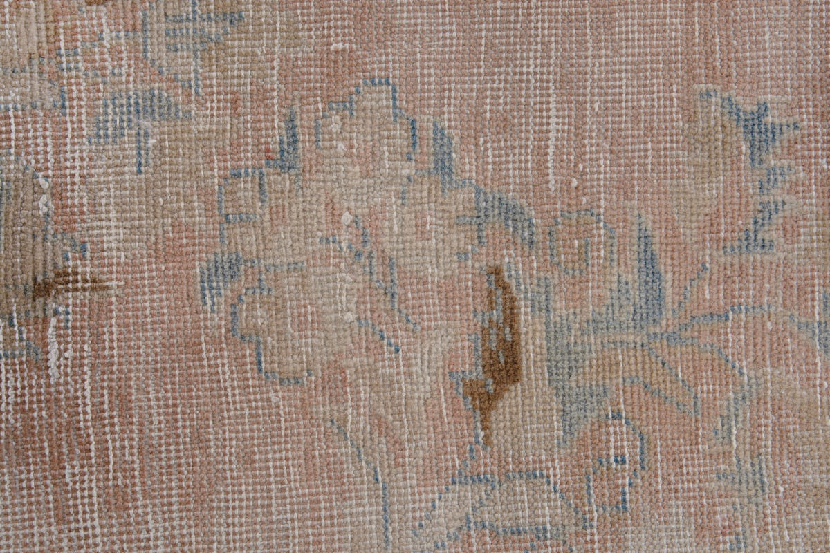 2062, Persian Vist Oversized Rug