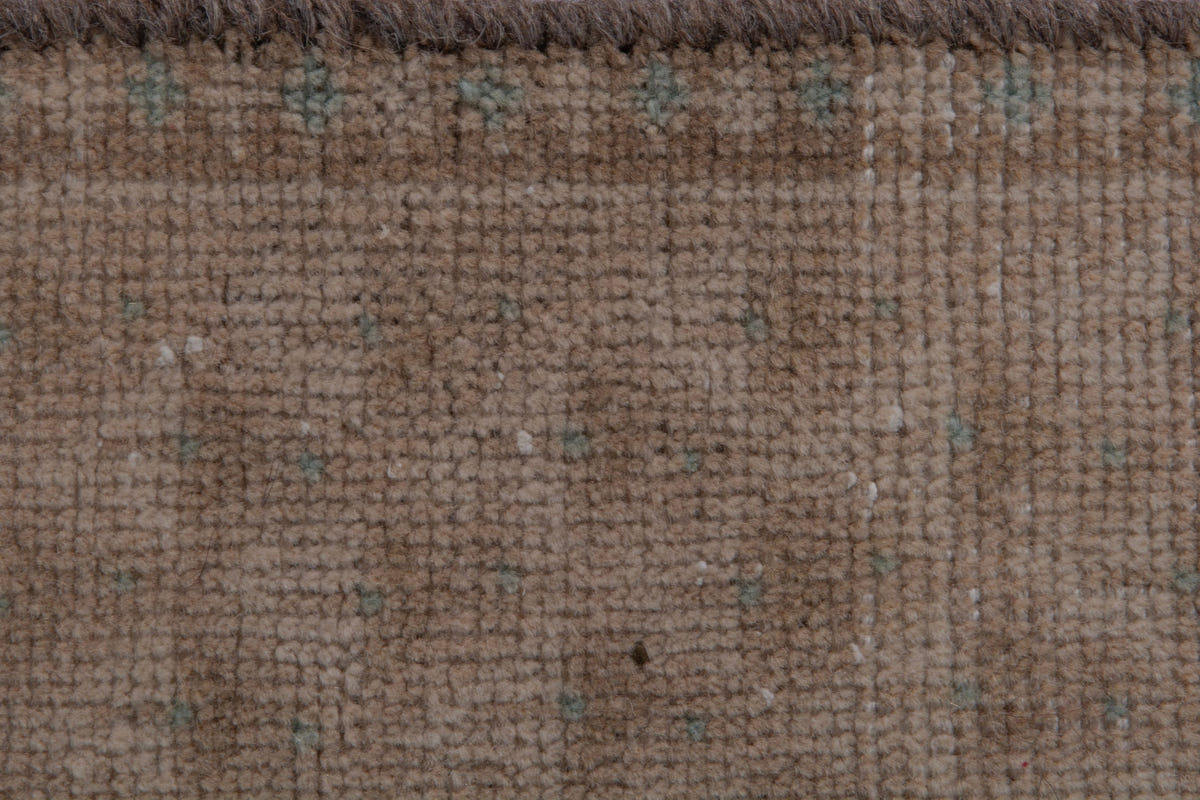 2082, Persian Arak Mini Rug