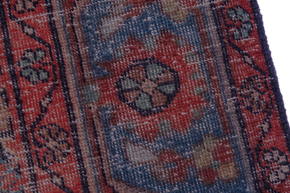 2424, Persian Mahal Runner Rug