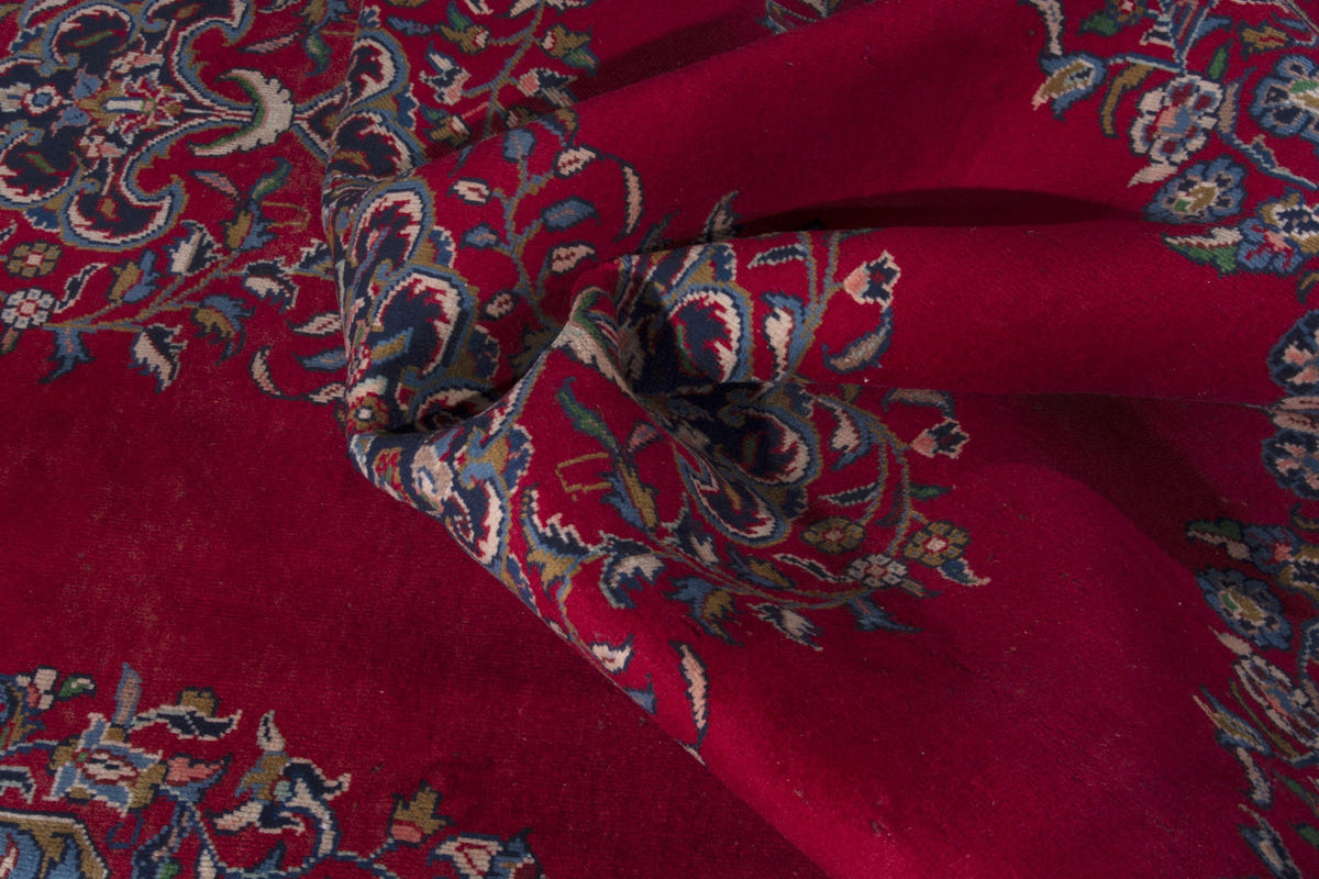 2442, Persian Vist Area Rug