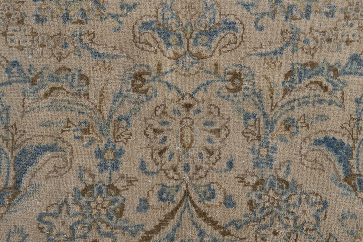 2502, Persian Kashan Area Rug