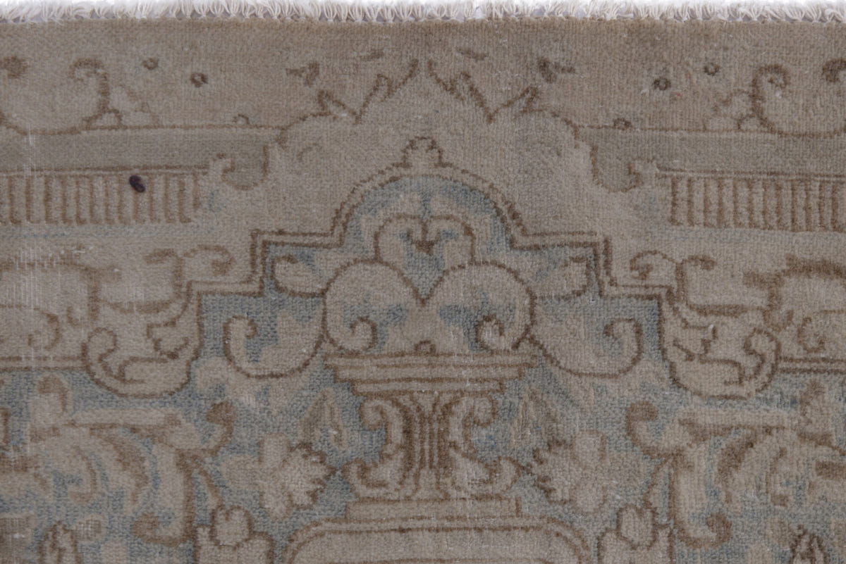 2553, Persian Kerman Oversized Rug