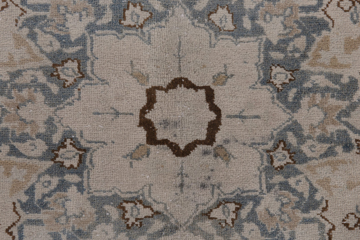 2555, Persian Sabzevar Area Rug